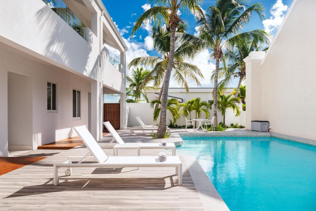 Zenza Boutique Hotel Turtle Cove Exterior photo